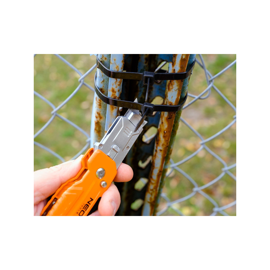 Peilis su trapecijos ašmenimis su grandikliu 2