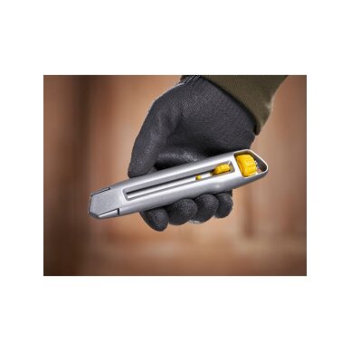 Peilis laužoma gel.18mm Interlock Stanley 8 Peilis laužoma gel.18mm Interlock Stanley 8