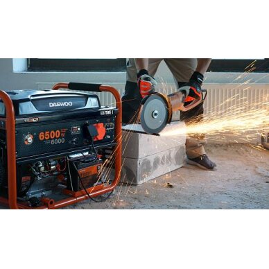 Benzininis generatorius DAEWOO GDA 7500E-3, 6.0kW 7