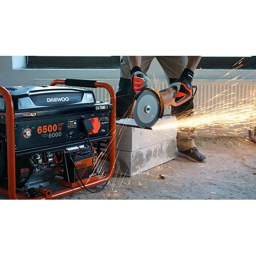 Benzininis generatorius DAEWOO GDA 7500E-3, 6.0kW 7