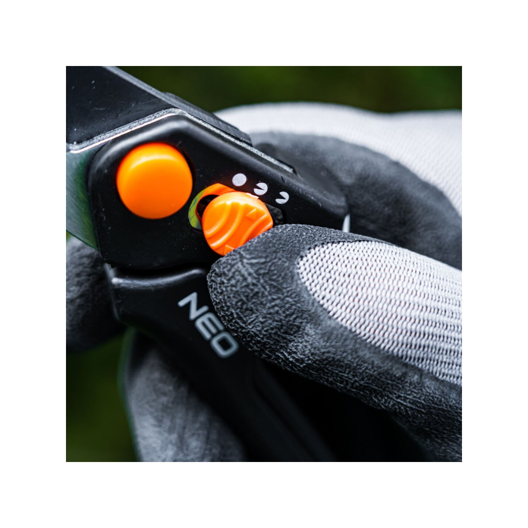 Pirštinės darbinės, latex coated nylon(foam), 3141X, dydis 8 3 Pirštinės darbinės, latex coated nylon(foam), 3141X, dydis 8 3