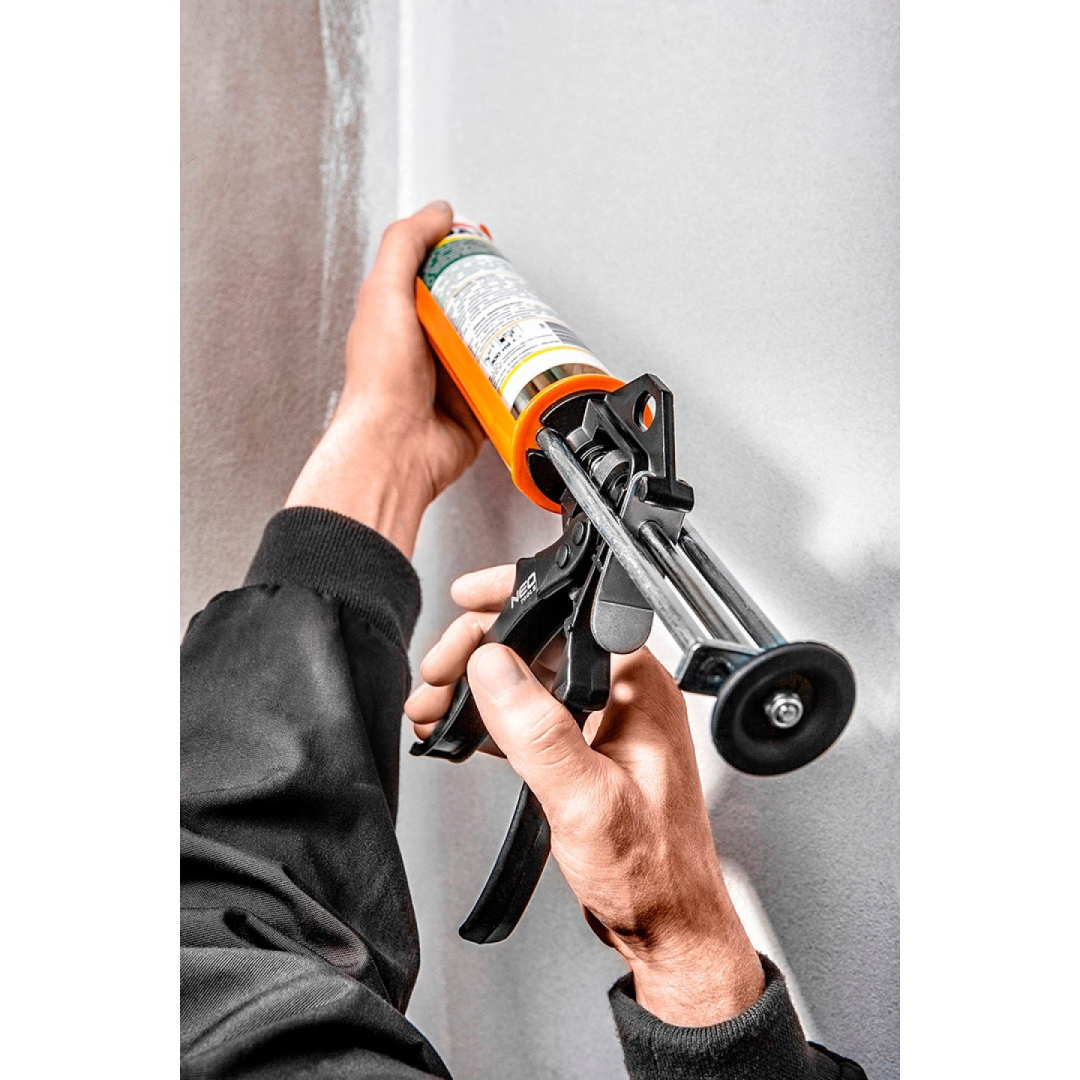 Pistoletas silikonui  240mm 1 Pistoletas silikonui  240mm 1