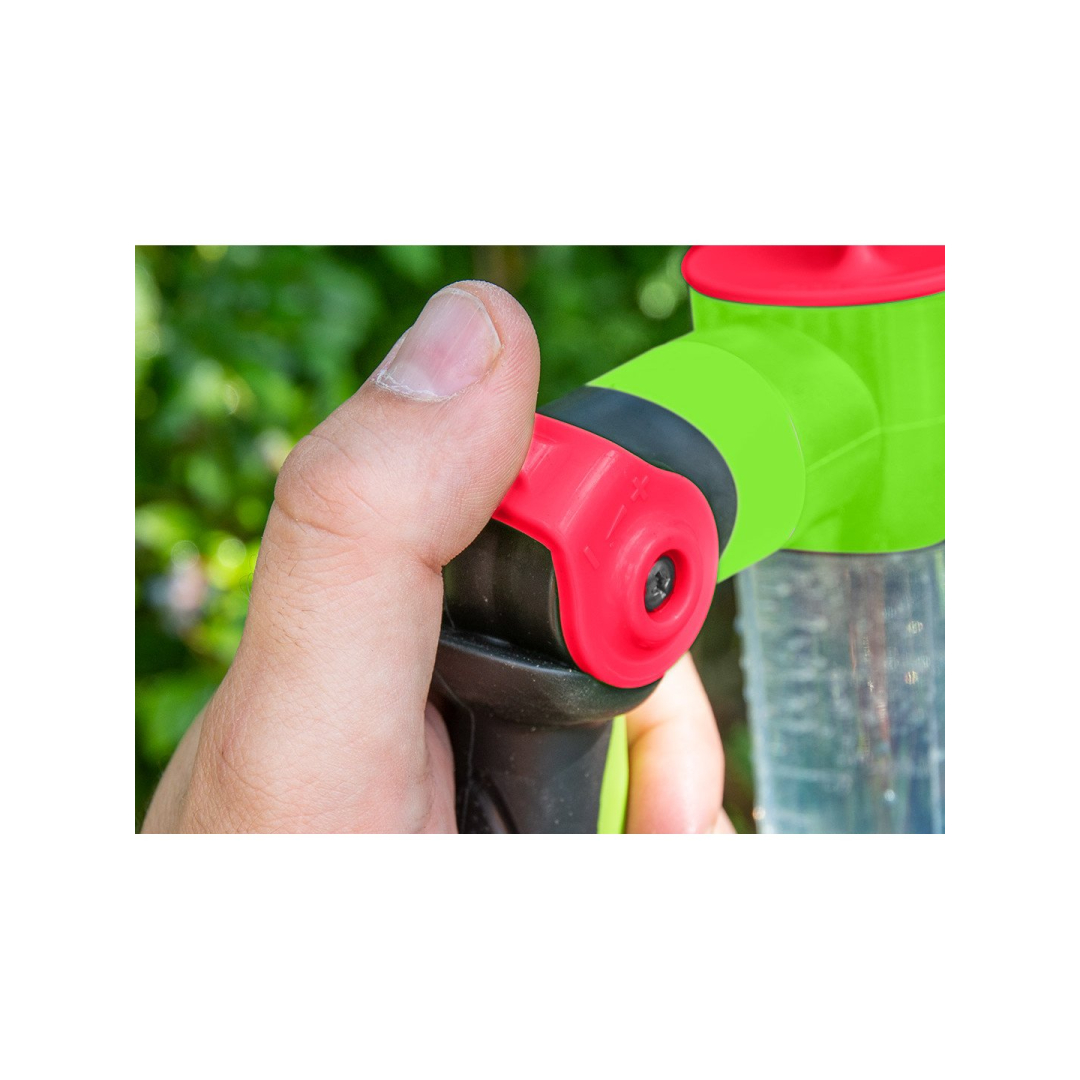 Pistoletinis purkštuvas su konteineriu, putų purkštuvas 2 Pistoletinis purkštuvas su konteineriu, putų purkštuvas 2