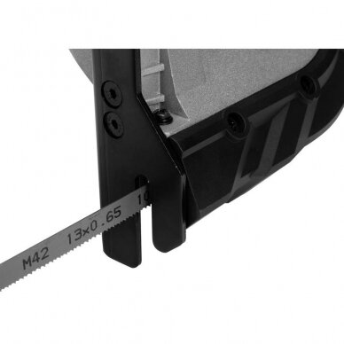 Pjūklas juostinis akumuliatorinis | be akumuliatoriaus | 18V 127 mm X 127 mm (YT-82188) 2 Pjūklas juostinis akumuliatorinis | be akumuliatoriaus | 18V 127 mm X 127 mm (YT-82188) 2