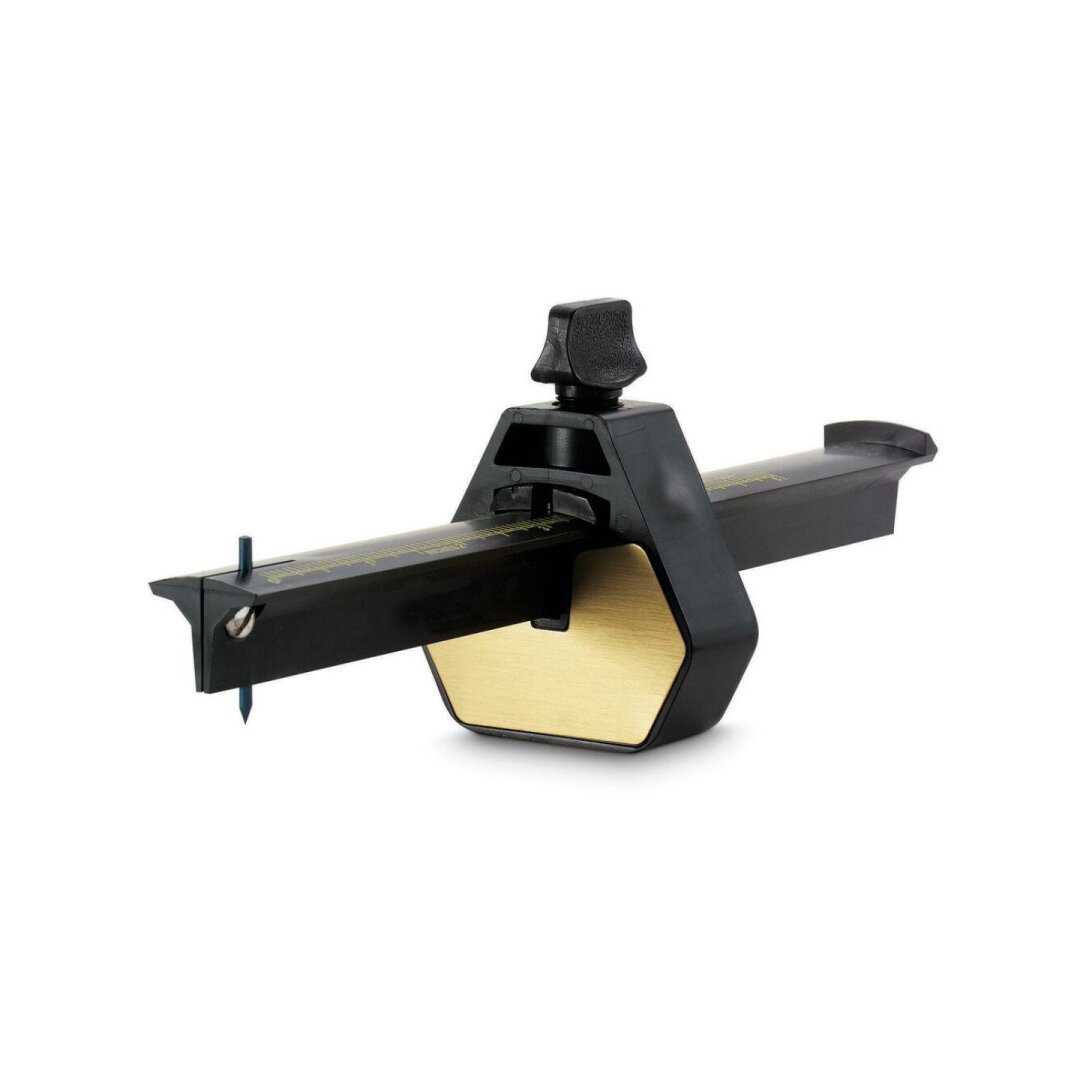 Plastikinis polististirolo brėžiklis STANLEY, 215 mm 1 Plastikinis polististirolo brėžiklis STANLEY, 215 mm 1