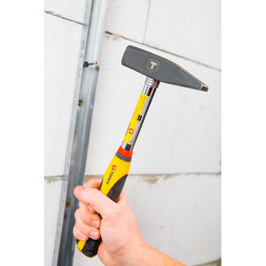 Plaktukas šaltkalviui, 500 gr. TUV/GS 1 Plaktukas šaltkalviui, 500 gr. TUV/GS 1