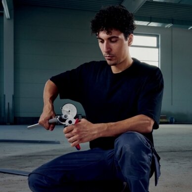 Plastikinių vamzdžių kirpimo replės KNIPEX 9025 8 Plastikinių vamzdžių kirpimo replės KNIPEX 9025 8