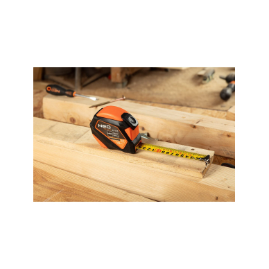 Plieninė ruletė 7,5 m x 25 mm, automatinis užraktas, stabdymo mygtukas, magnetas 1 Plieninė ruletė 7,5 m x 25 mm, automatinis užraktas, stabdymo mygtukas, magnetas 1