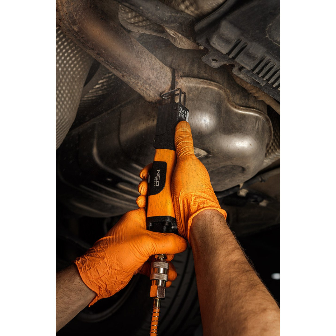 Pneumatinis tiesinis pjūklas automobilio kėbului NEO 14-034 4