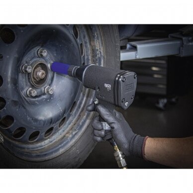 Pneumatinis smūginis veržliasukis | 12.5 mm (1/2") | 366 Nm (3209) 1 Pneumatinis smūginis veržliasukis | 12.5 mm (1/2") | 366 Nm (3209) 1