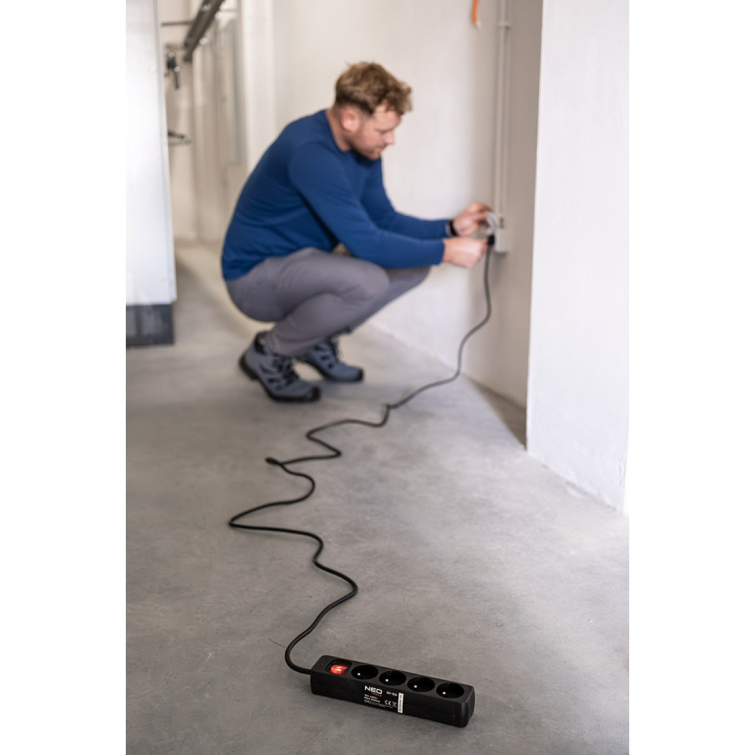 Prailginamasis laidas 3m, 3x1,5mm2, 3G, juodas, ON/OFF 1 Prailginamasis laidas 3m, 3x1,5mm2, 3G, juodas, ON/OFF 1