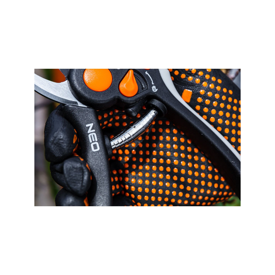 Praleidžiamieji sekatoriai 200 mm, diapazonas iki 18 mm, reg tarpai 6