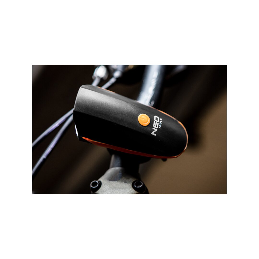 Priekinis ciklo žibintas 2