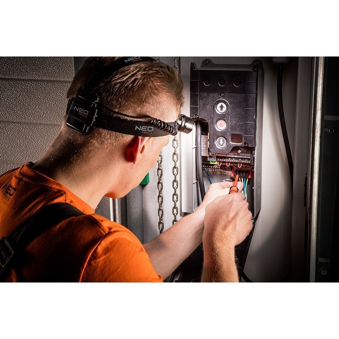 Prožektorius ant galvos Neo tools CREE R5, 400lm 3xAAA 1 Prožektorius ant galvos Neo tools CREE R5, 400lm 3xAAA 1