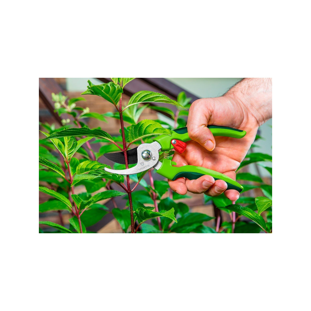 Pruning scissors 185 mm, cutting diameter 10 mm 1 Pruning scissors 185 mm, cutting diameter 10 mm 1