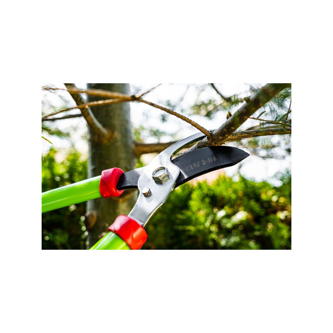 Pruning shears 680 mm, cutting diameter 35 mm 4 Pruning shears 680 mm, cutting diameter 35 mm 4