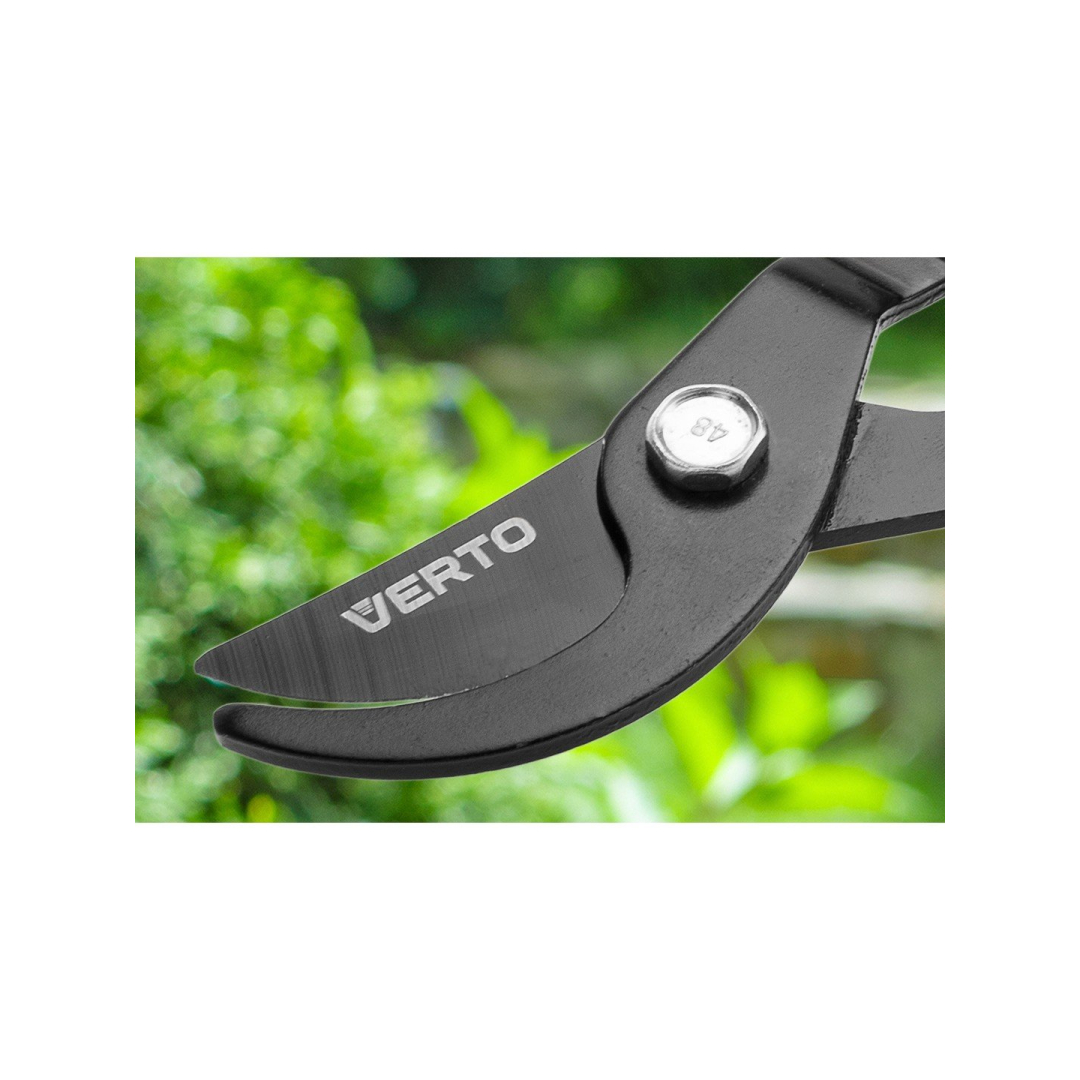 Pruning shears 700 mm, cutting diameter 30 mm 2 Pruning shears 700 mm, cutting diameter 30 mm 2