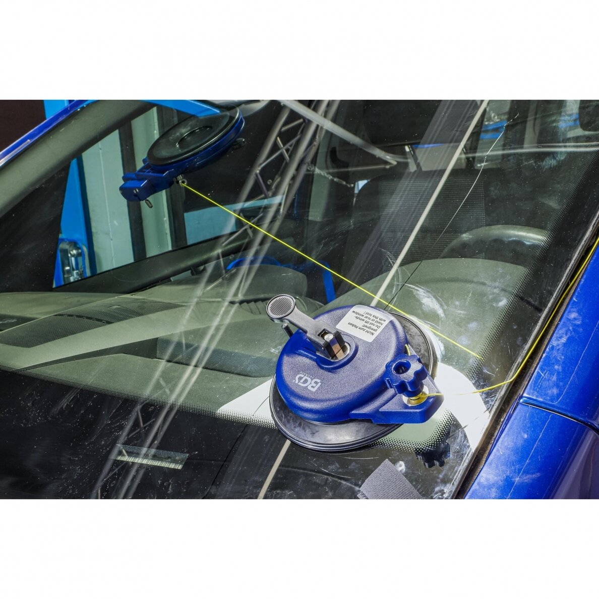 Priekinio stiklo montavimo rinkinys (69506) 2 Priekinio stiklo montavimo rinkinys (69506) 2