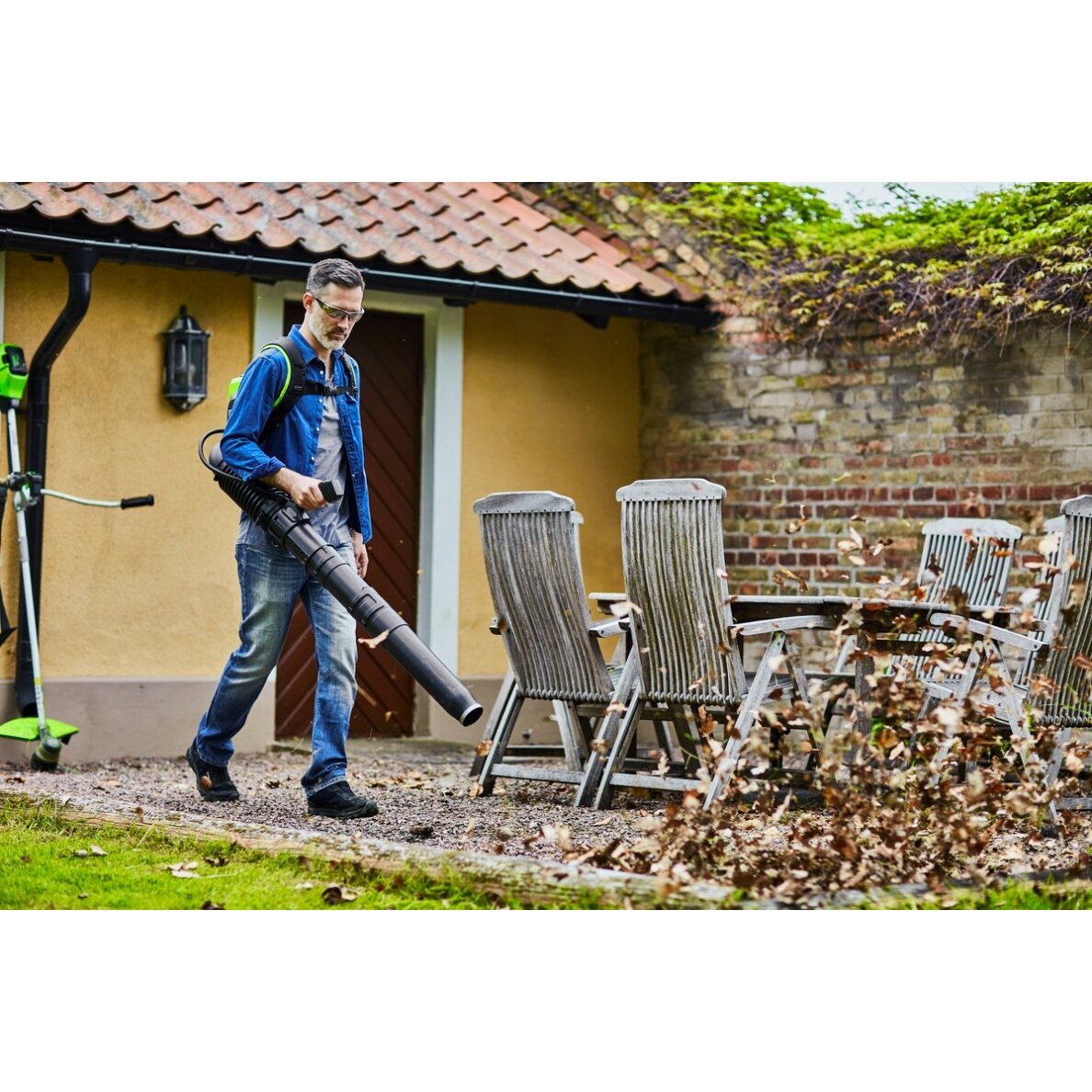 Akumuliatorinis lapų pūstuvas - kuprinė Greenworks GD60BPB, 60 V, (tik įrankis) 1 Akumuliatorinis lapų pūstuvas - kuprinė Greenworks GD60BPB, 60 V, (tik įrankis) 1