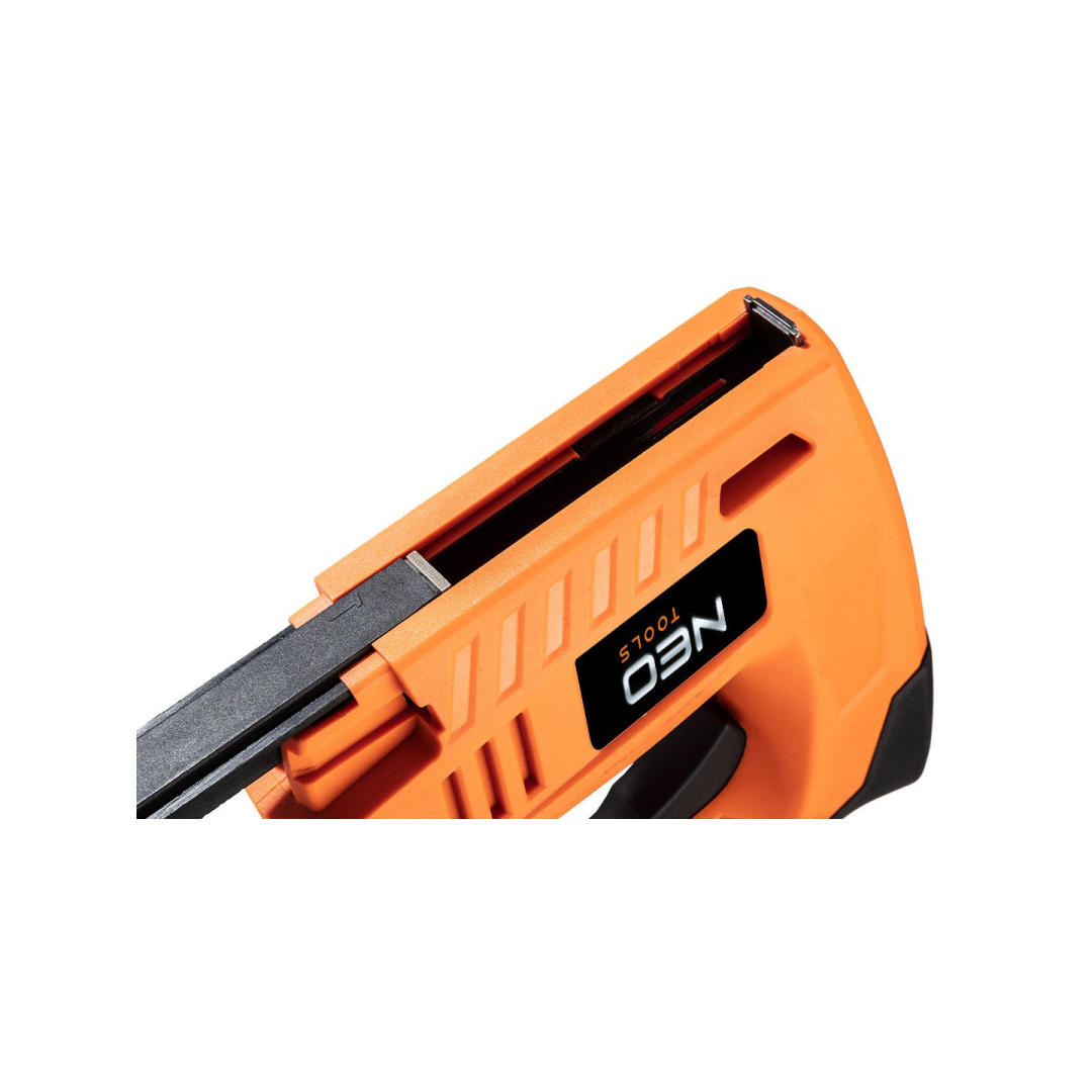 Rankinis segiklis 4 V, maitinamas per USB 8 Rankinis segiklis 4 V, maitinamas per USB 8