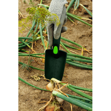 Rankinių įrankių rinkinys 4 vnt plastikiniai (grėbliai, nagai, kastuvas, kaplys/nagai) 1 Rankinių įrankių rinkinys 4 vnt plastikiniai (grėbliai, nagai, kastuvas, kaplys/nagai) 1