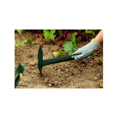 Rankinių įrankių rinkinys 4 vnt plastikiniai (grėbliai, nagai, kastuvas, kaplys/nagai) 3