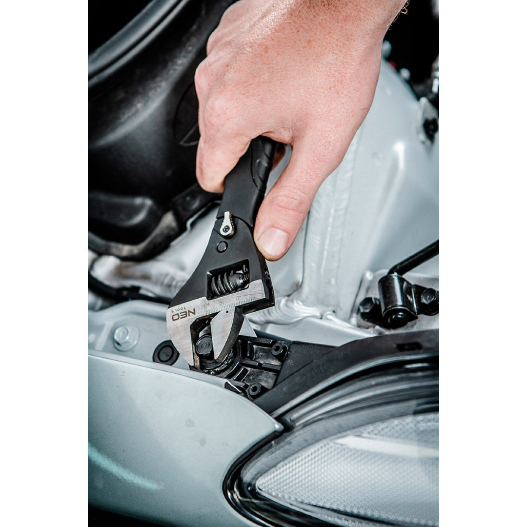 Reguliuojama raktas su terkšle 200 mm diapazonas 0-30,5 mm 3 Reguliuojama raktas su terkšle 200 mm diapazonas 0-30,5 mm 3