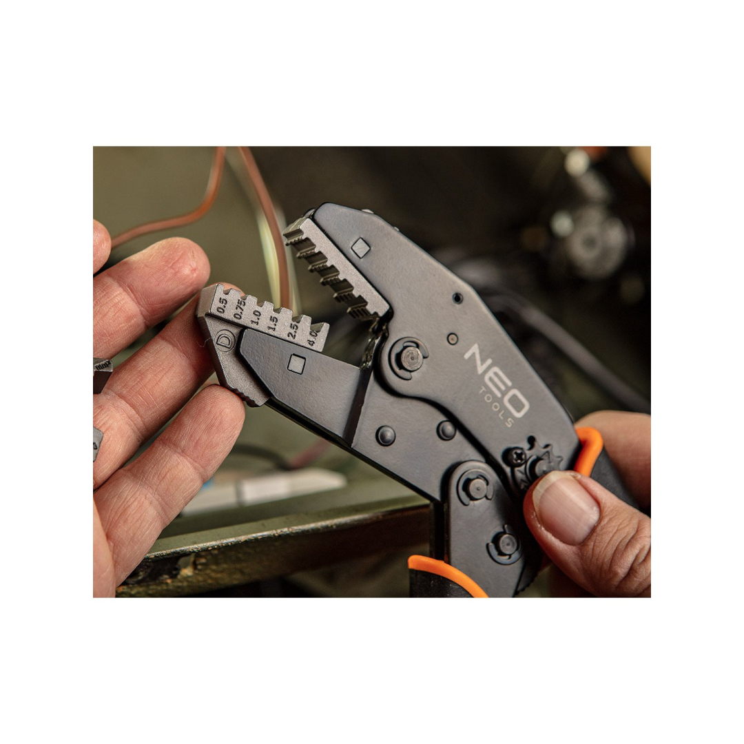 Replės antgaliams užspausti 5 Replės antgaliams užspausti 5