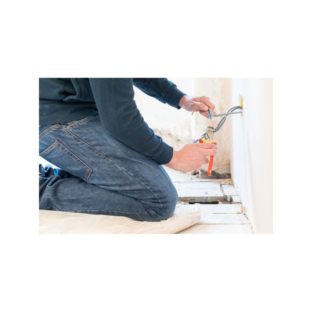 Replės elektriko 1000V 160mm FATMAX VDE 2