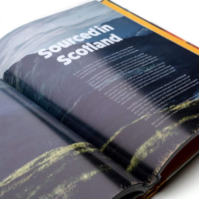 Receptų knyga Ooni „Cooking with Fire“ (Anglų kalba) 1 Receptų knyga Ooni „Cooking with Fire“ (Anglų kalba) 1