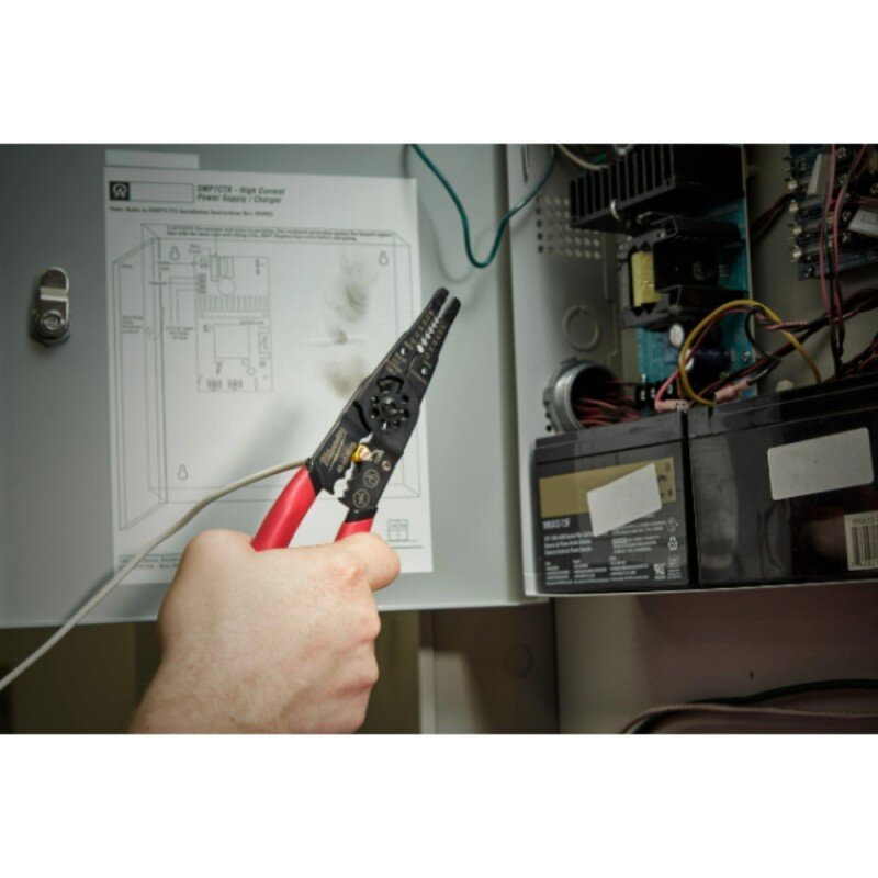 Replės laidų nuizoliavimui ir presavimui MILWAUKEE 4