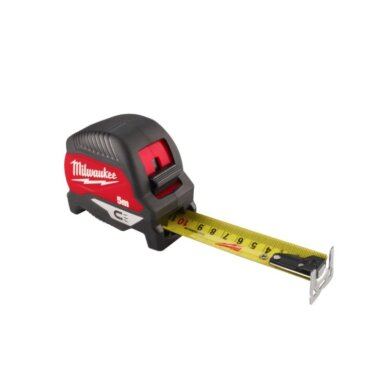 Ruletė su magnetu MILWAUKEE 5mx30mm 1 Ruletė su magnetu MILWAUKEE 5mx30mm 1