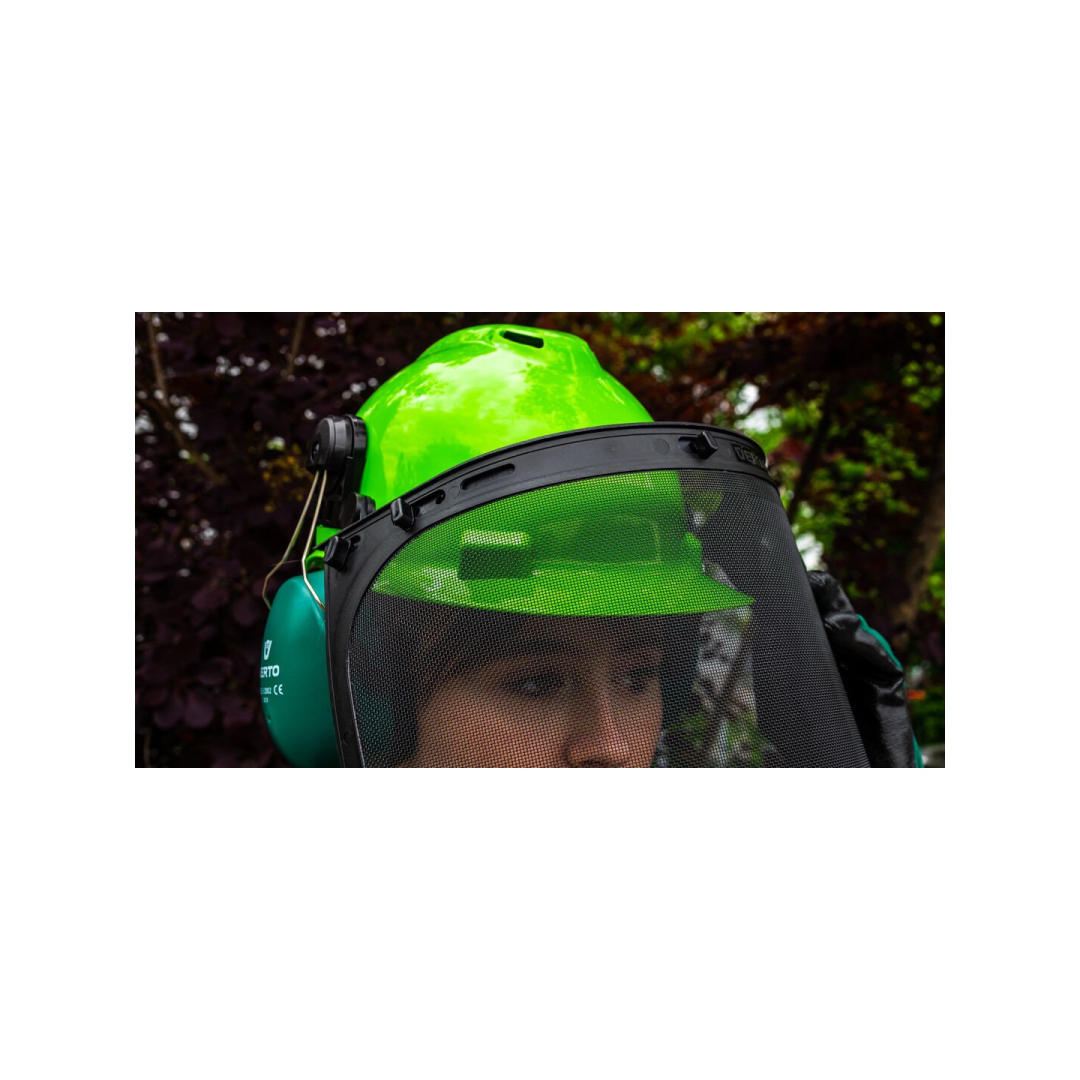 Šalmas su ausų dangteliu ir tinkleliu 3 viename 3