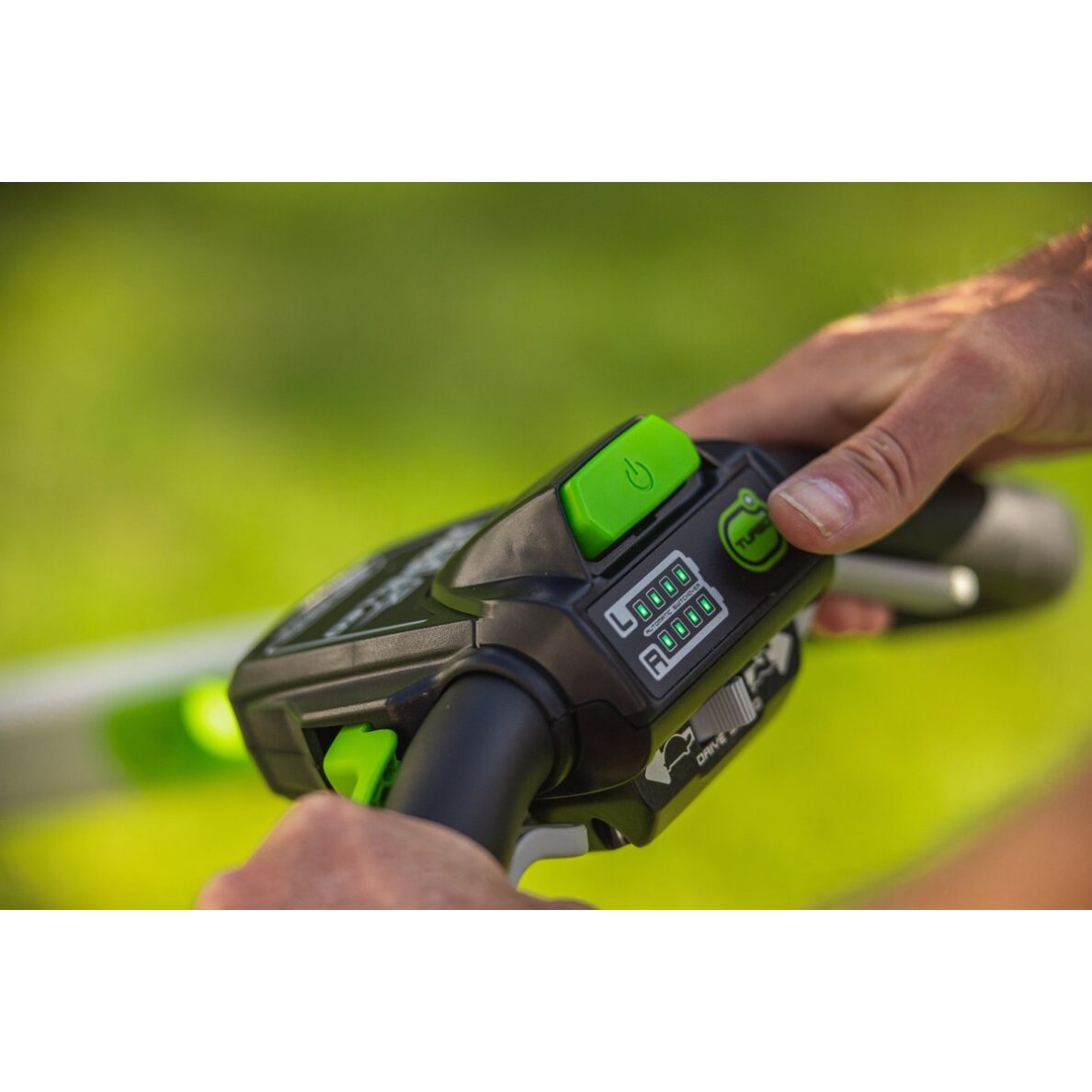 Akumuliatorinė savaeigė vejapjovė Greenworks GD60LM46SP, 60 V, 46 cm, (be akum. ir krov.) 7 Akumuliatorinė savaeigė vejapjovė Greenworks GD60LM46SP, 60 V, 46 cm, (be akum. ir krov.) 7