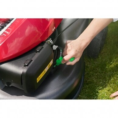 Benzininė savaeigė žoliapjovė HONDA HRN53C1VYEA, 3,2 kW 8 Benzininė savaeigė žoliapjovė HONDA HRN53C1VYEA, 3,2 kW 8