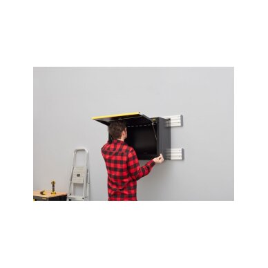 Sieninė spintelė 4 Sieninė spintelė 4