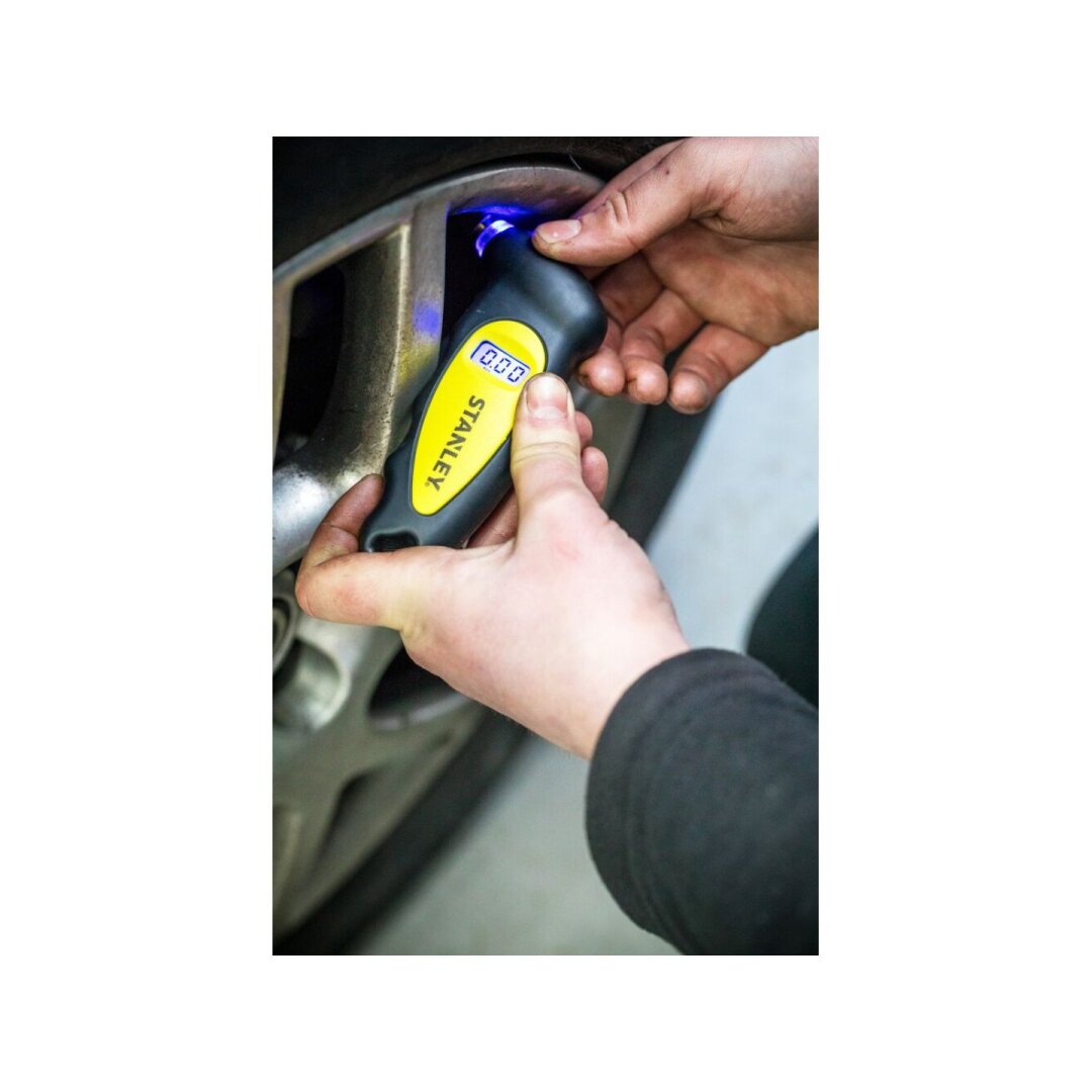 Skaitmeninis padangų slėgio matuoklis 1 Skaitmeninis padangų slėgio matuoklis 1