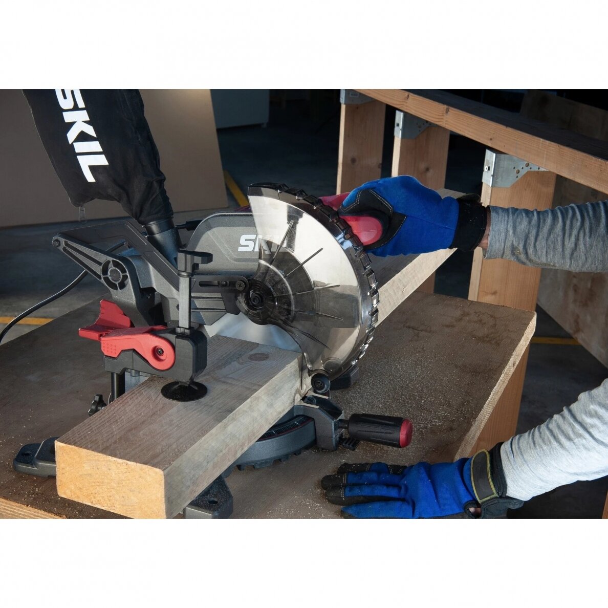 Skersinio pjovimo staklės Skil 1305AA, 1600W, 216mm 3 Skersinio pjovimo staklės Skil 1305AA, 1600W, 216mm 3