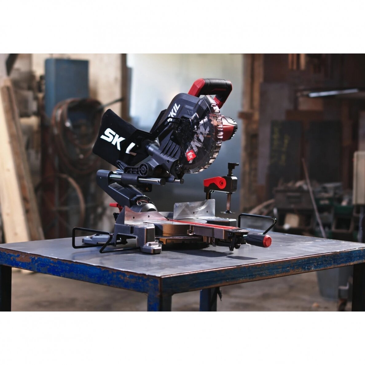 Skersinio pjovimo staklės Skil 1310AA, 1600W, 216mm 1 Skersinio pjovimo staklės Skil 1310AA, 1600W, 216mm 1