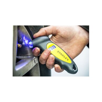 Skaitmeninis padangų slėgio matuoklis 4 Skaitmeninis padangų slėgio matuoklis 4