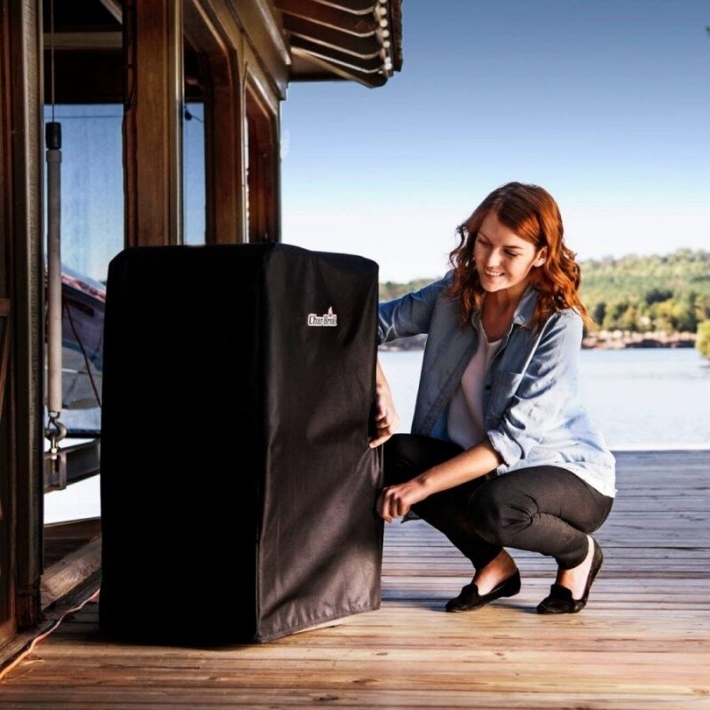 Skaitmeninės rūkyklos uždangalas Char-Broil 2 Skaitmeninės rūkyklos uždangalas Char-Broil 2