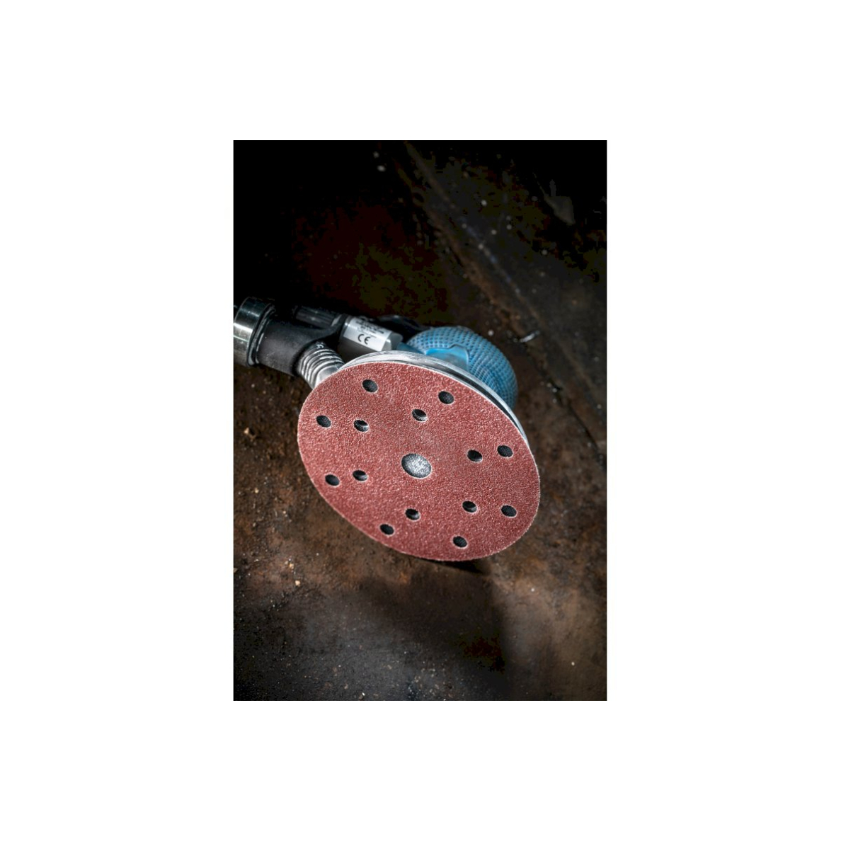 Šlifavimo popierius 125mm su skylutėm 5vnt. Gr.80