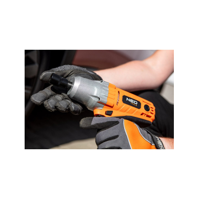 Smūginis veržliaraktis 450W, 350 Nm 3