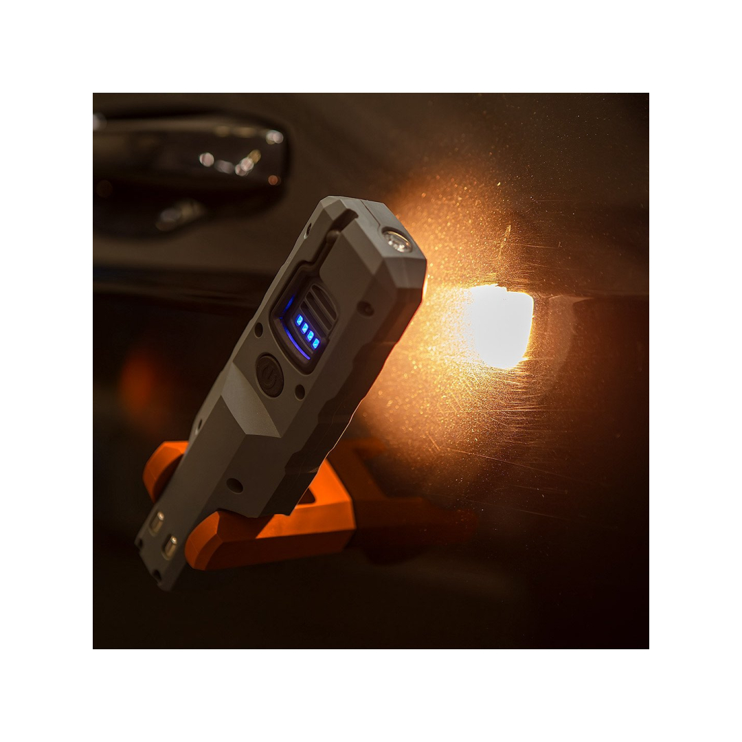 Spalvų derinimo lemputė 2 in 1 + stotelė ir įkroviklis 4