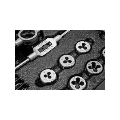 Sriegių ir sriegiklių rinkinys, 31 vnt. 4