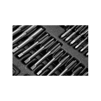 Sriegių ir sriegiklių rinkinys, 31 vnt. 6