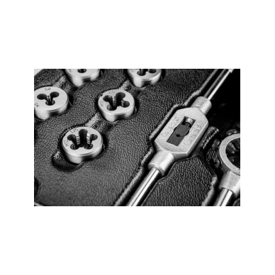 Sriegių ir sriegiklių rinkinys, 31 vnt. 7