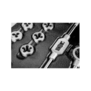 Sriegių ir sriegiklių rinkinys, 31 vnt. 8