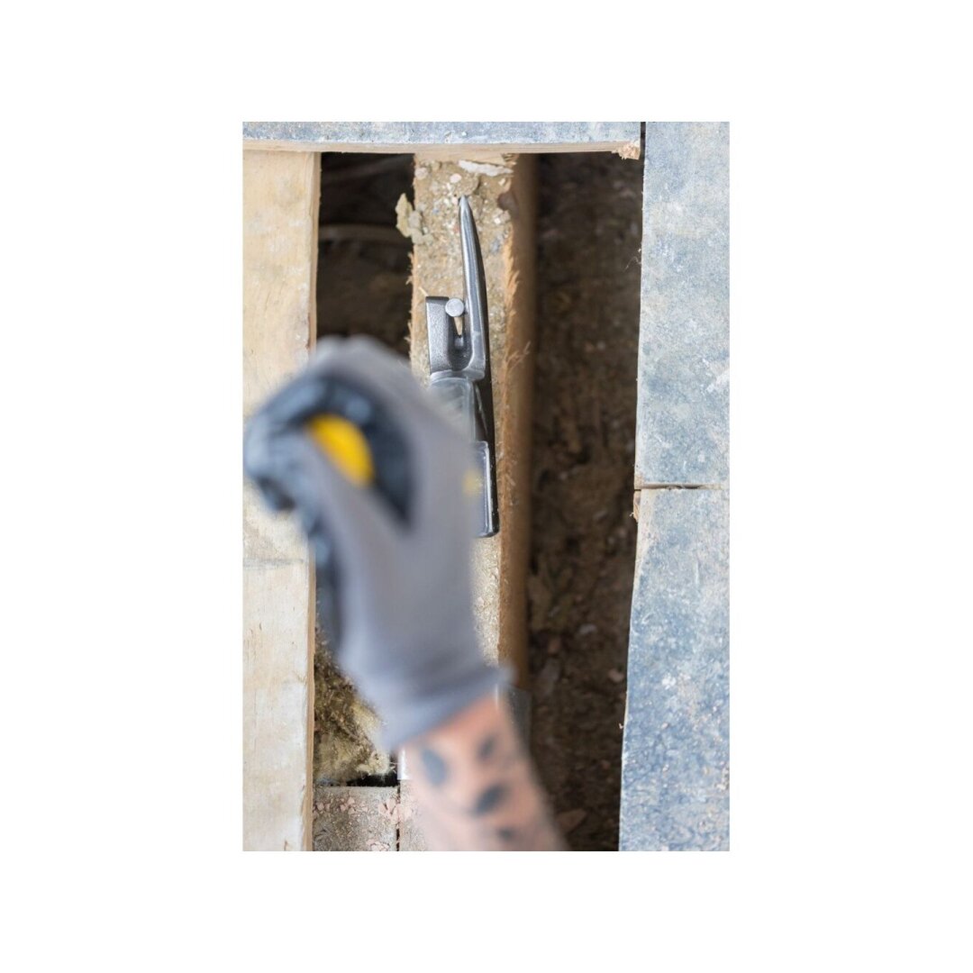 Stanley stiklo pluošto staliaus plaktukas 600gr 1 Stanley stiklo pluošto staliaus plaktukas 600gr 1