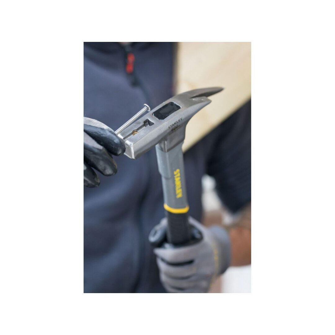 Stanley stiklo pluošto staliaus plaktukas 600gr Stanley stiklo pluošto staliaus plaktukas 600gr